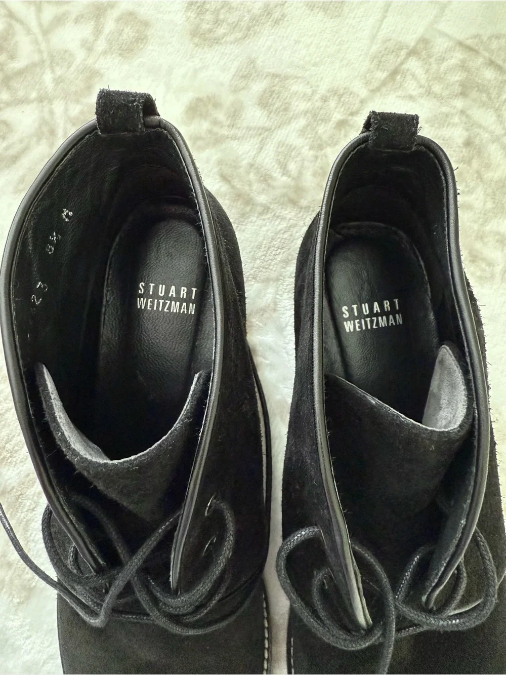 Stuart Weitzman classic black